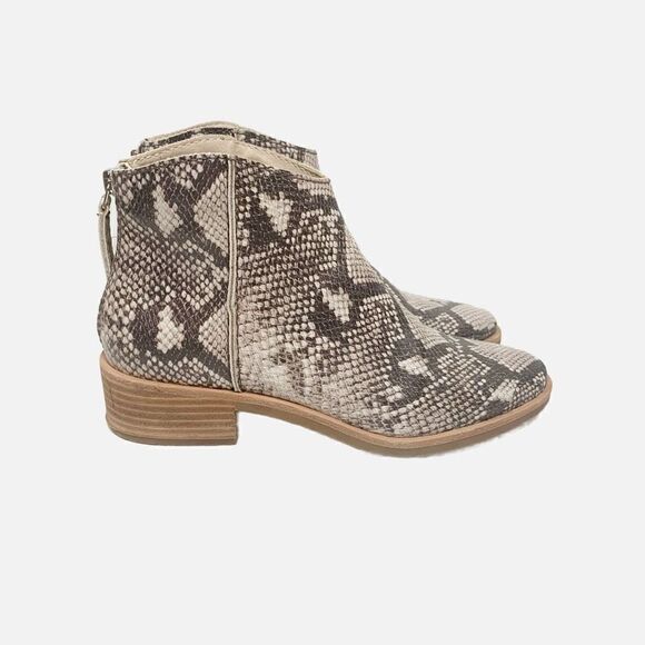 Dolce Vita Tavin Bootie Snakeskin Embossed Python Stacked Heel Almond Toe Sz 7.5 - Picture 1 of 9